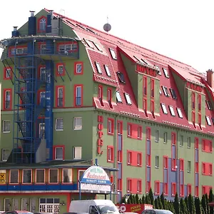 Szálloda Polus, Budapest